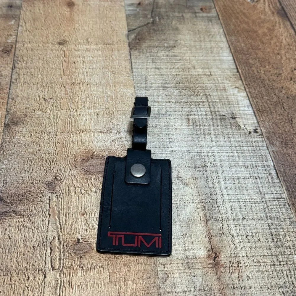 TUMI 'Alpha' Black / Red Leather Luggage Tag - Medium